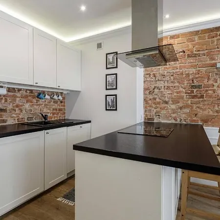 Golden Apartments&glamping- Uniwersytecka Apartament Wrocław